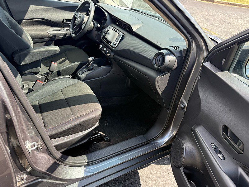 Used 2024 Nissan Kicks S FWD image 18