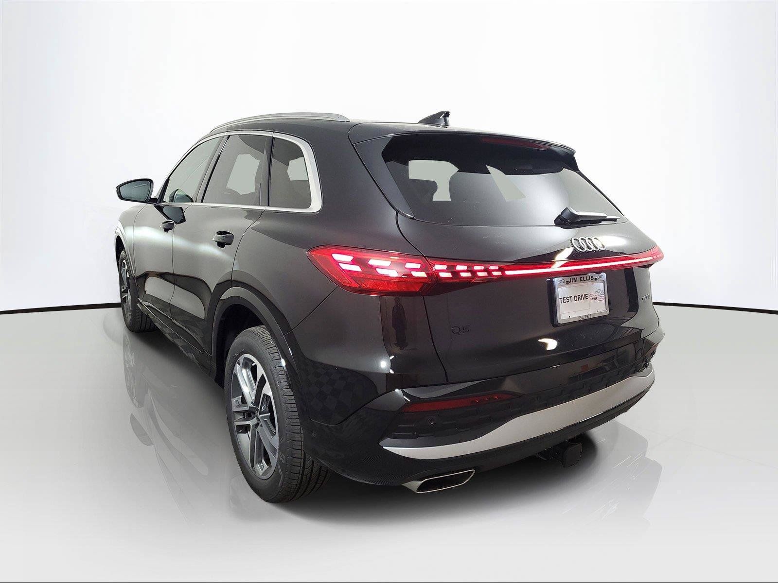 New 2026 Audi Q5 Premium Plus AWD/4WD image 4
