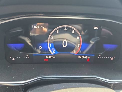 Used 2023 Volkswagen Jetta SE w/ Panoramic Sunroof Package FWD image 9