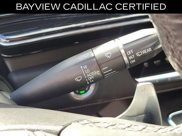 Used 2023 Cadillac Escalade ESV V AWD/4WD image 35