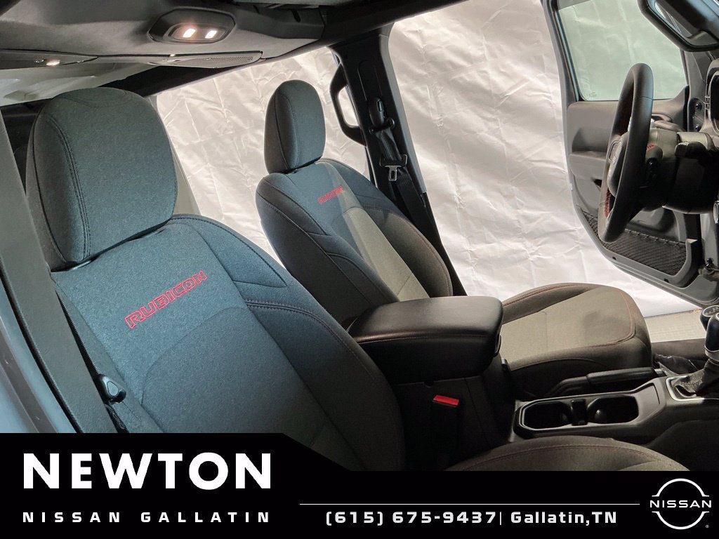 Used 2024 Jeep Wrangler Unlimited Rubicon AWD/4WD image 19