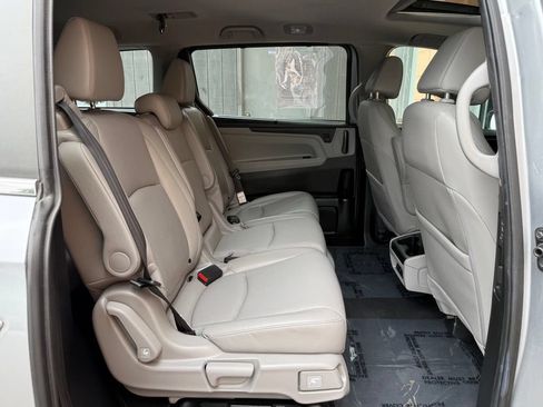 Used 2019 Honda Odyssey EX-L image 23