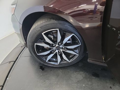 Used 2020 Chevrolet Malibu RS FWD image 29
