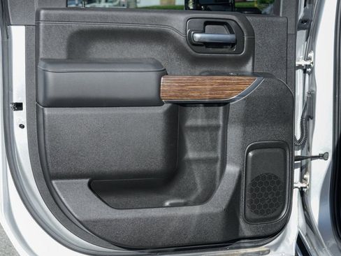 Used 2023 Chevrolet Silverado 3500 High Country w/ Safety Package II image 33