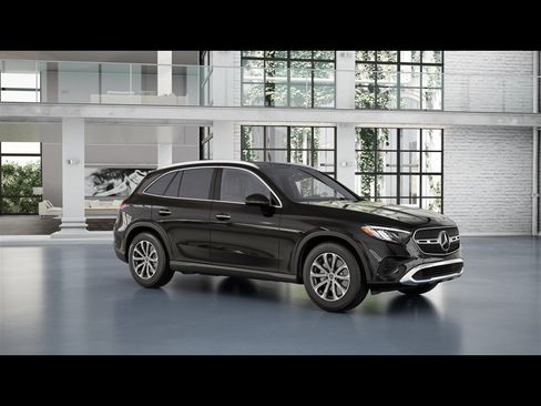 Certified 2026 Mercedes-Benz GLC 300 4MATIC image 7
