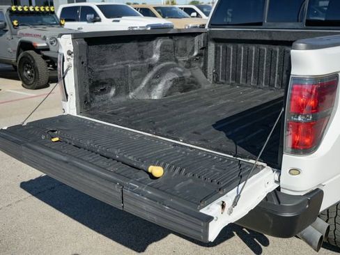 Used 2012 Ford F150 Raptor w/ Raptor Luxury Pkg image 11