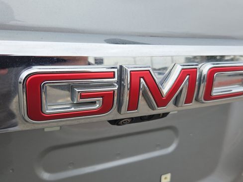 Used 2023 GMC Acadia Denali w/ Denali Ultimate Package image 28