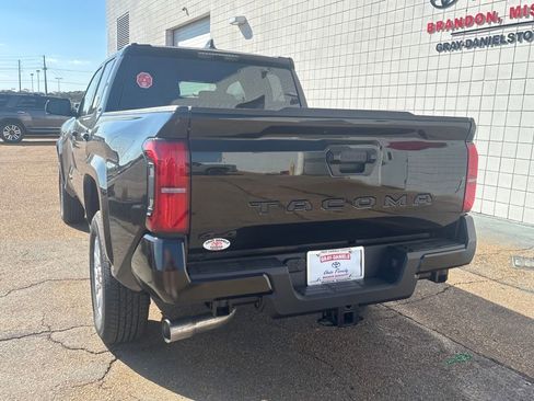 New 2026 Toyota Tacoma SR5 image 30