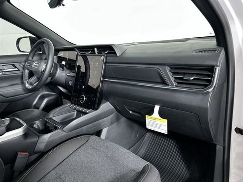 New 2026 GMC Terrain Elevation w/ Black Edition FWD image 30