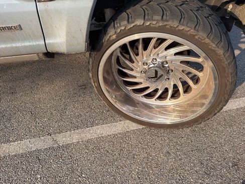 Used 2024 Ford F250 King Ranch w/ Chrome Package image 10