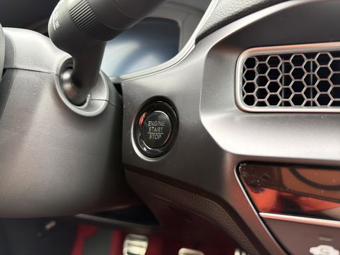 Used 2025 Honda Civic Type R image 19