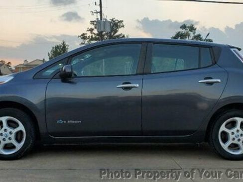 Used 2013 Nissan Leaf S image 21