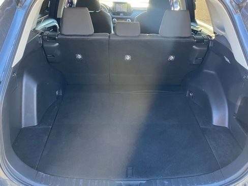 Used 2021 Toyota RAV4 XLE image 11
