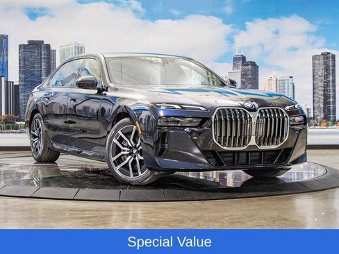 Used 2025 BMW 760i xDrive w/ Premium Package AWD/4WD image 1