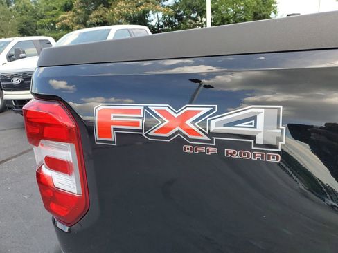 New 2025 Ford Maverick XLT w/ XLT Luxury Package AWD/4WD image 6