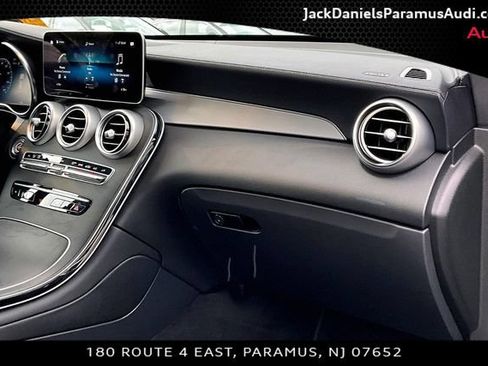 Used 2023 Mercedes-Benz GLC 300 4MATIC Coupe image 14