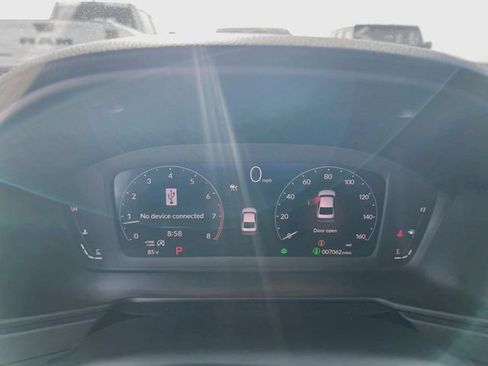 Used 2025 Honda Accord SE image 15