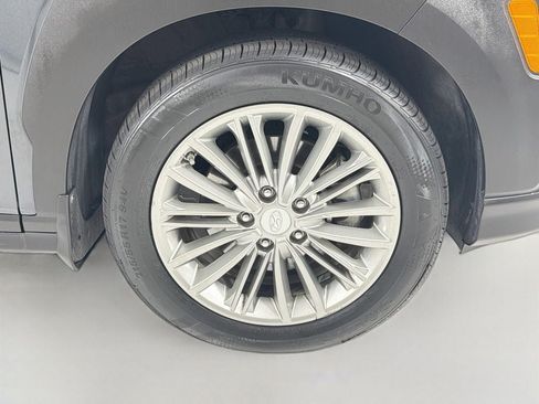 Used 2019 Hyundai Kona SEL AWD/4WD image 31