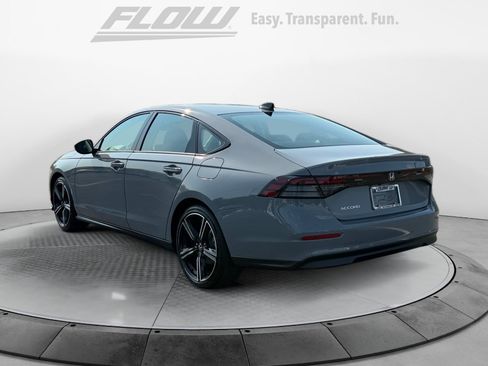 Used 2026 Honda Accord SE image 5