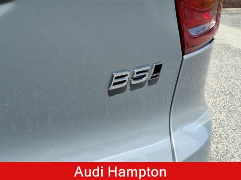 Used 2024 Volvo XC40 B5 Ultimate w/ Climate Package AWD/4WD image 10