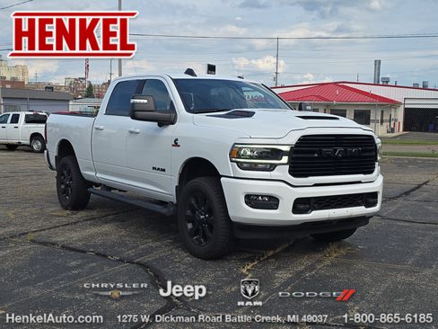 Used 2023 RAM 2500 Laramie w/ Night Edition AWD/4WD image 1
