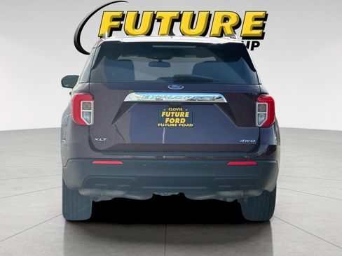 Certified 2022 Ford Explorer XLT AWD/4WD image 4