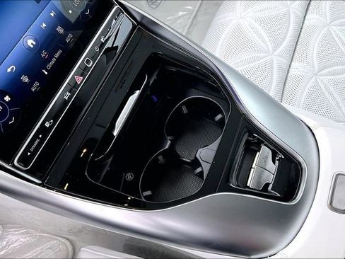 New 2026 Mercedes-Benz Maybach SL 680 image 19