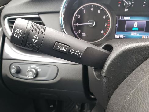 Used 2022 Buick Encore Preferred w/ Safety Package image 28