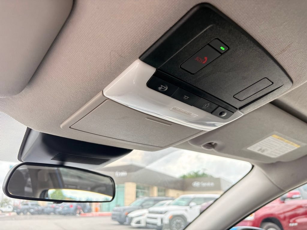 Used 2025 Nissan Sentra SV FWD image 21