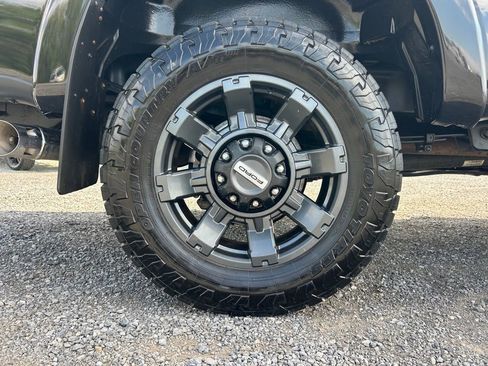 Used 2023 Ford F250 Lariat w/ Lariat Ultimate Package AWD/4WD image 19