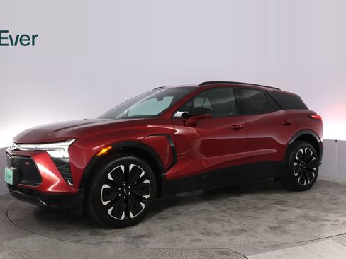 Used 2024 Chevrolet Blazer EV RS AWD/4WD image 18
