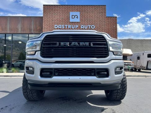 Used 2024 RAM 2500 Laramie w/ Night Edition AWD/4WD image 2