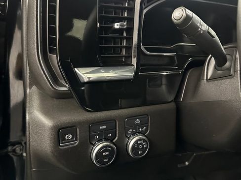 Used 2024 GMC Sierra 1500 Elevation AWD/4WD image 14