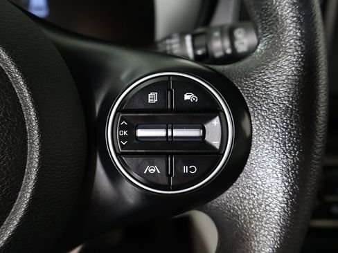 Used 2023 Kia Soul LX w/ LX Technology Package image 38