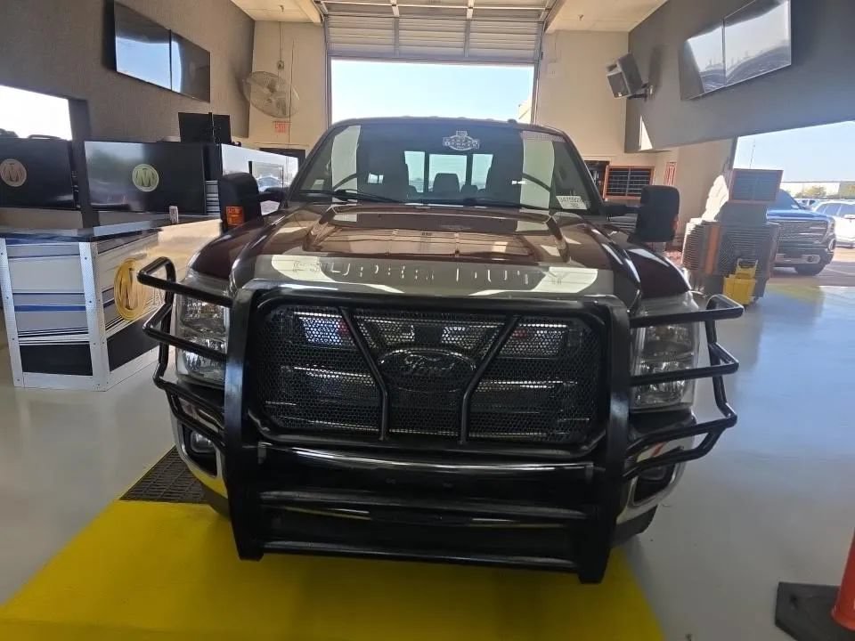 Used 2012 Ford F250 Lariat w/ Lariat Interior Pkg AWD/4WD image 3