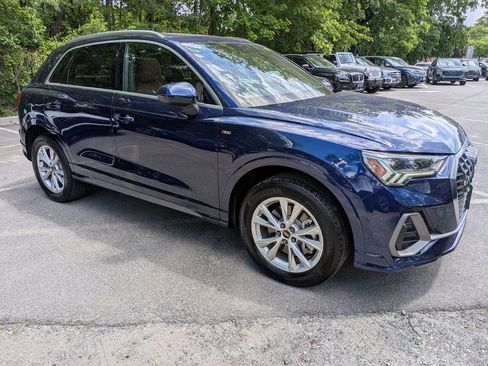 Used 2025 Audi Q3 2.0T Premium w/ Convenience Package AWD/4WD image 1
