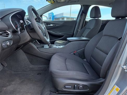 Used 2024 Chevrolet Malibu LT image 13