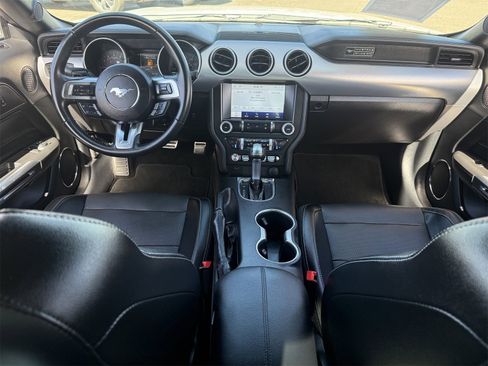 Used 2020 Ford Mustang GT Premium image 17