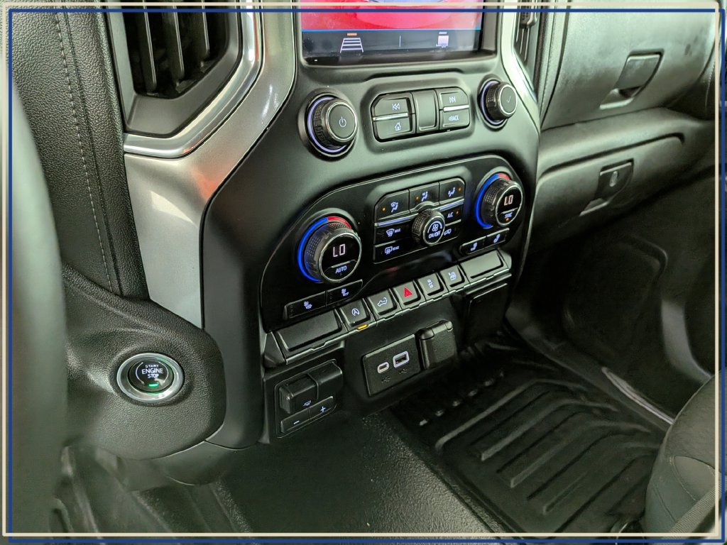 Certified 2021 Chevrolet Silverado 1500 LT AWD/4WD image 24