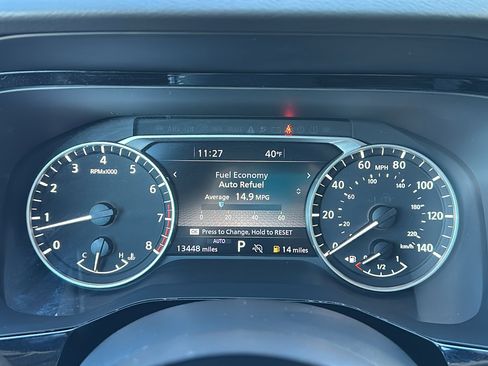 Certified 2024 Nissan Pathfinder SL image 16