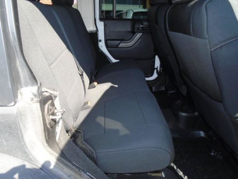 Used 2013 Jeep Wrangler 4WD Unlimited Sport image 12