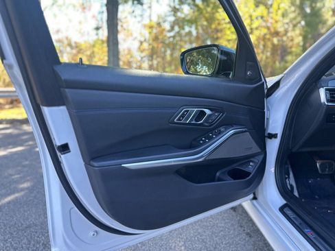 Certified 2022 BMW M340i image 12