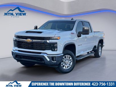 Used 2024 Chevrolet Silverado 2500 LT