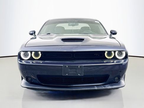 Used 2019 Dodge Challenger R/T w/ Blacktop Package image 2
