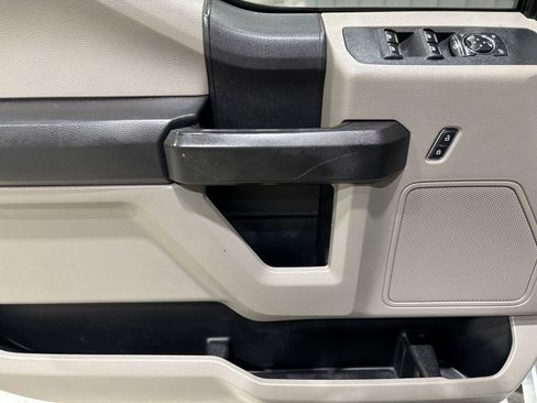 Used 2021 Ford F250 XL w/ Power Equipment Group image 16