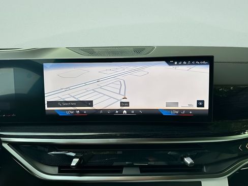 New 2026 BMW X5 sDrive40i w/ M Sport Package RWD image 19