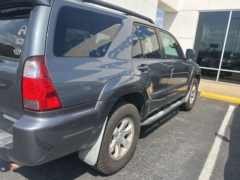 Used 2007 Toyota 4Runner SR5 image 6