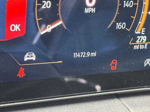 Used 2025 Ford Mustang GT Premium RWD image 9