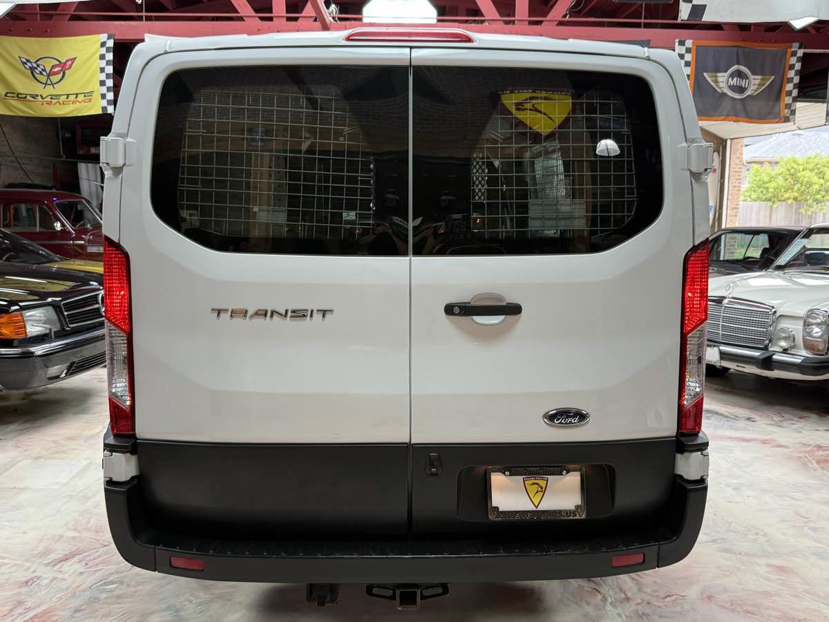 Used 2020 Ford Transit 250 Low Roof w/ Exterior Upgrade Package RWD image 8