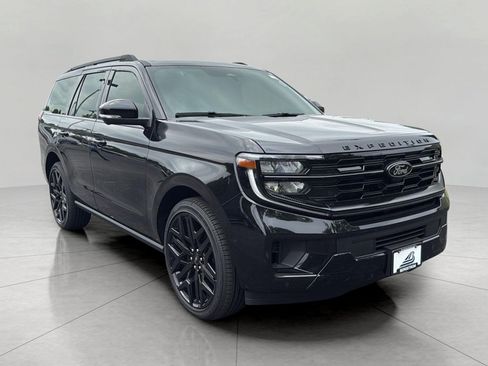 Used 2026 Ford Expedition Platinum w/ Stealth Performance Package AWD/4WD image 1